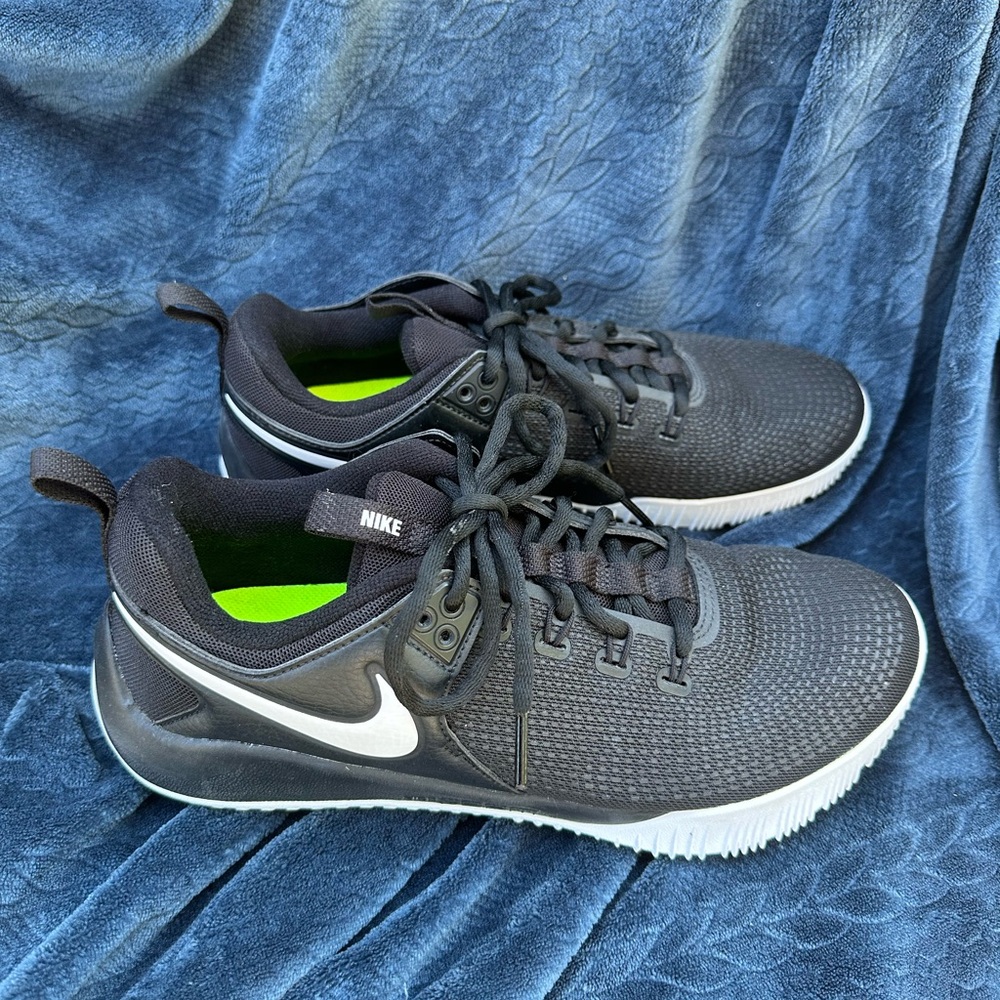 Nike Women’s Volleyball Black Athletic Shoes